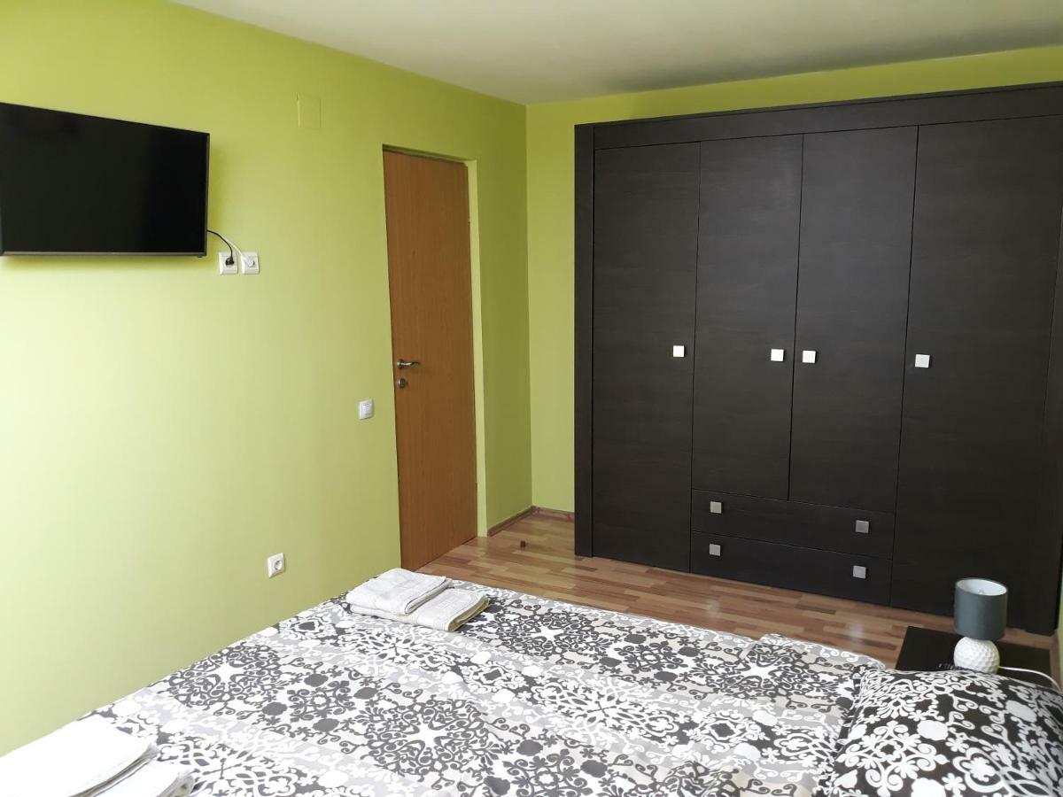 Penthouse Apartament Nufarul ออราแด ภายนอก รูปภาพ